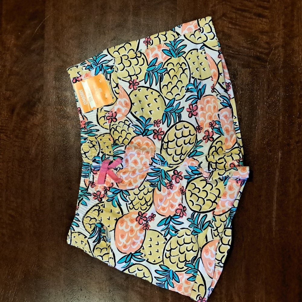 Girl Gymbore shorts